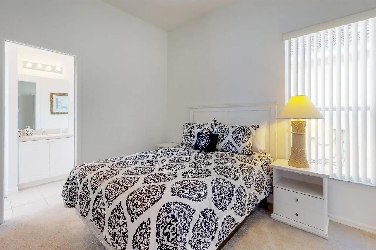 Tuscan Dream Davenport