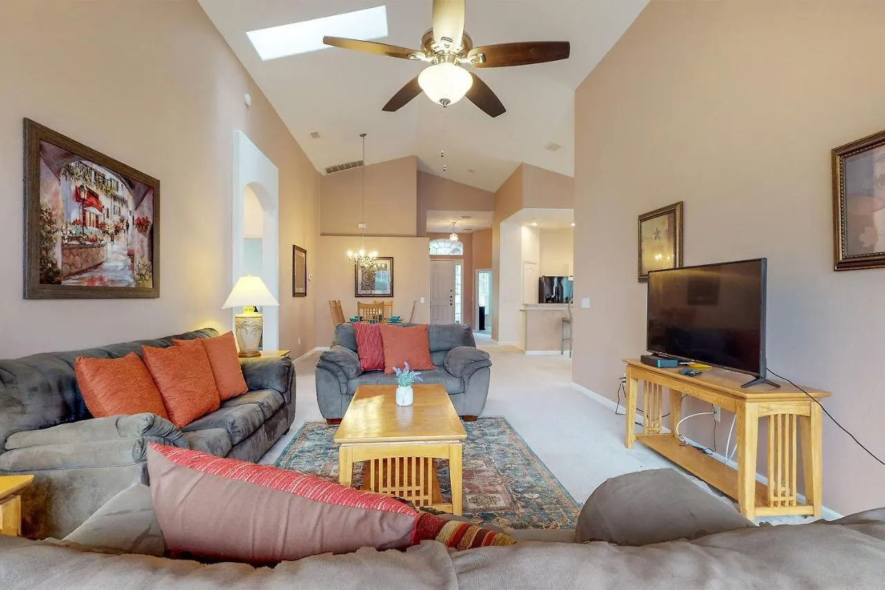 Tuscan Dream Davenport